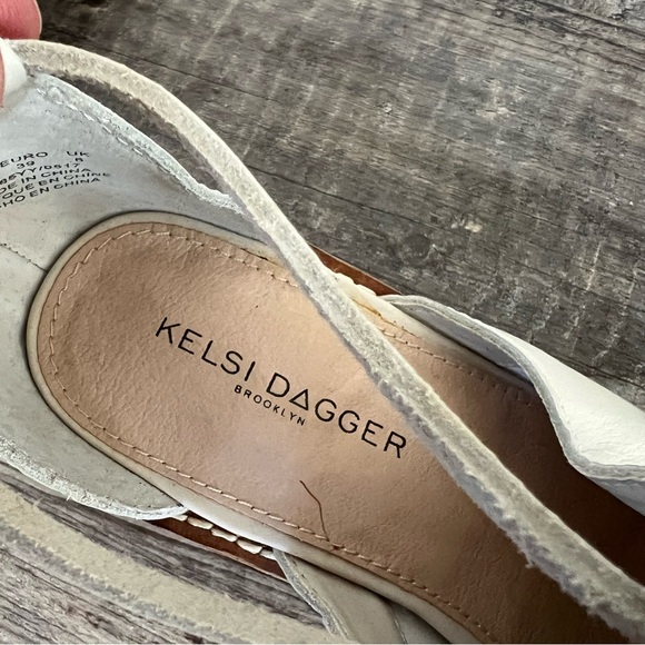 Kelsi Dagger Women's Cream Leather Loafers - Picture 4 of 11